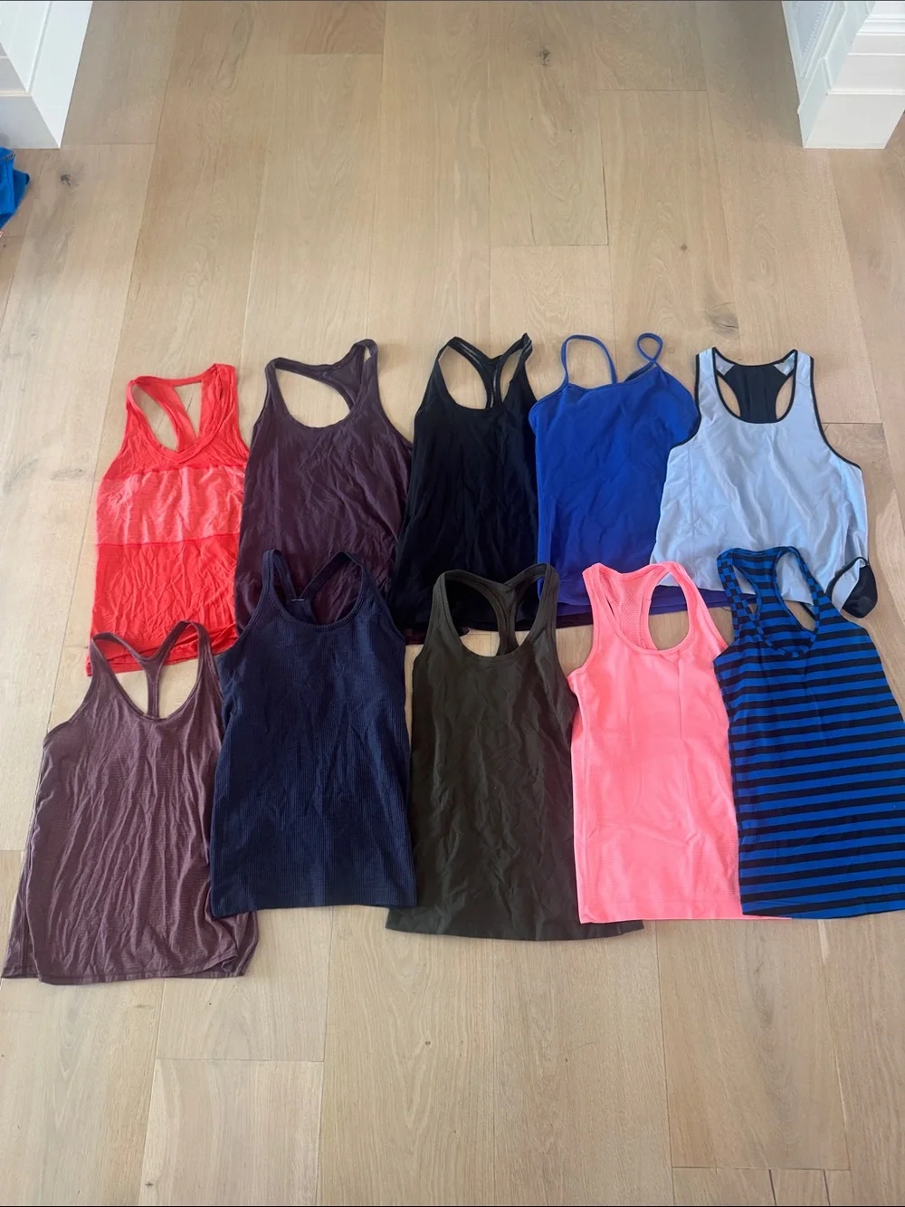 Lot of 10 lululemon Tank Tops - Mixed Colors